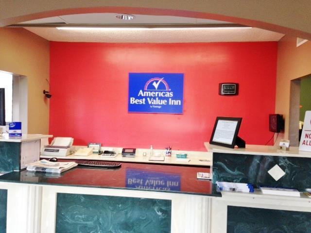 Americas Best Value Inn Byram Beltér fotó