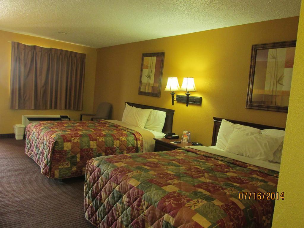 Americas Best Value Inn Byram Szoba fotó