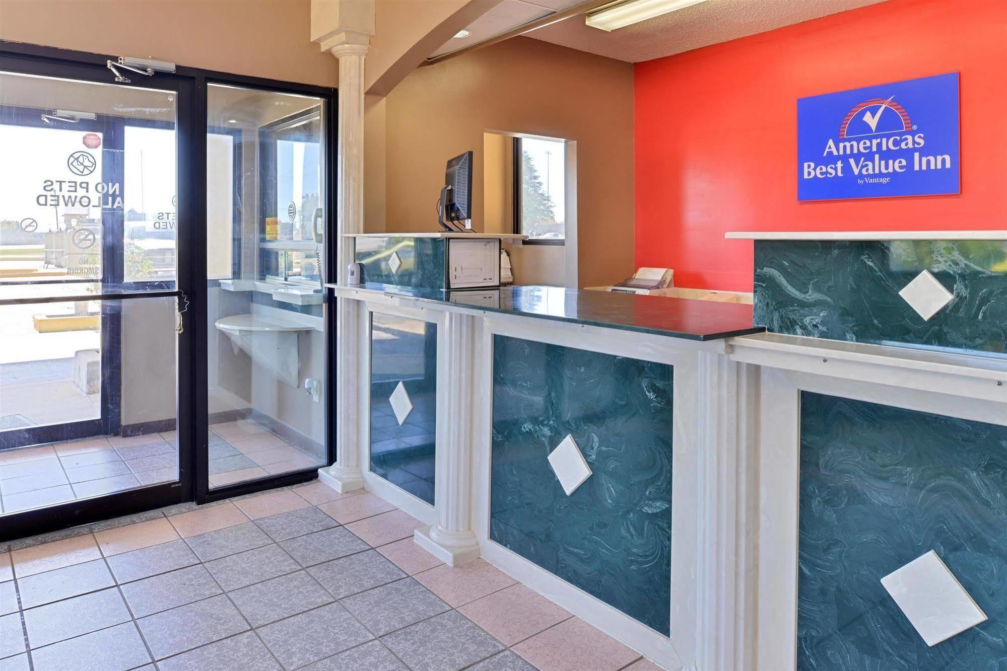 Americas Best Value Inn Byram Kültér fotó